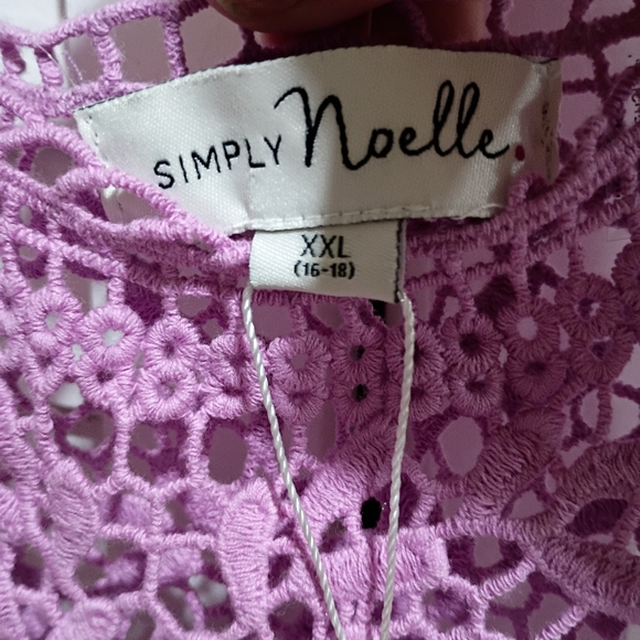 Simply Noelle Lavender Crochet Tiered Hi/Low Tank Top - Picture 2 of 3